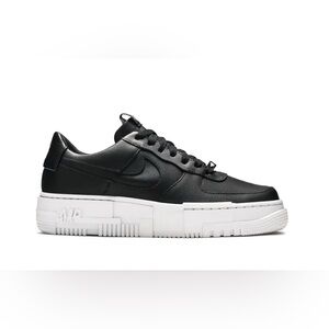 Nike Air Force 1 Pixel Women’s Sneakers – Size 7